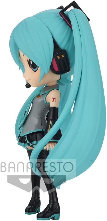 Vocaloid Hatsune Miku Q Posket - (Ver. A) Figure