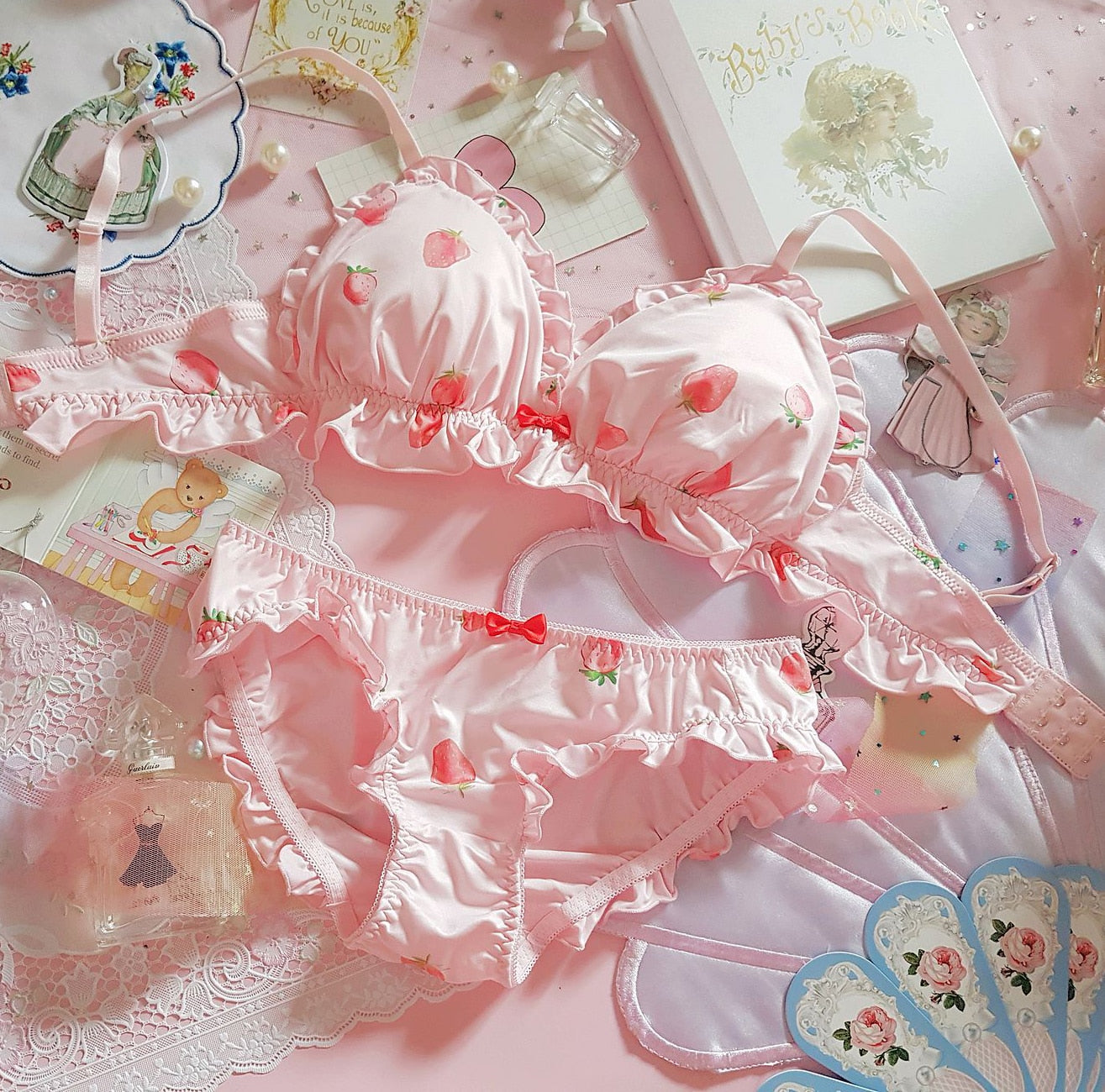 Kawaii Strawberry Print Underwear Set