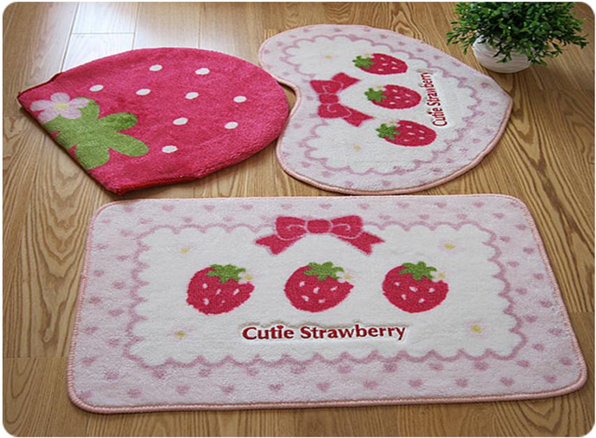 Kawaii Strawberry Bathroom Decor Rugs