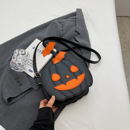 Kawaii Spooky Pumpkin Purse in Black
