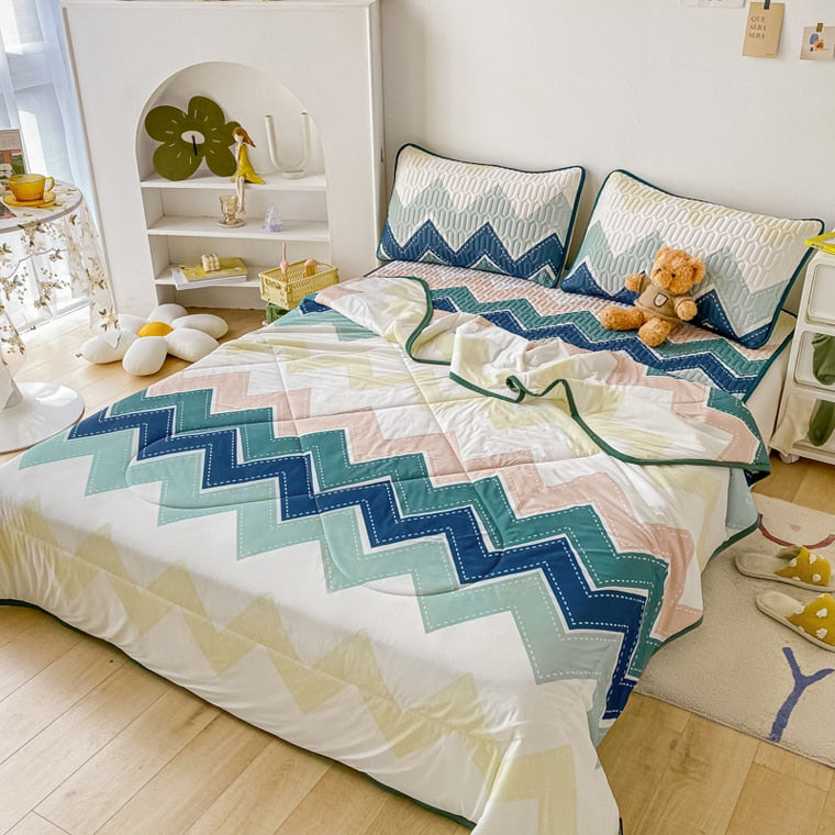 Kawaii 3 Piece Reversible Quilt Sets