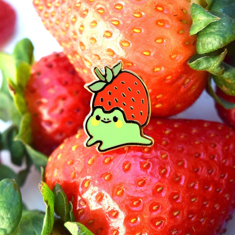 Kawaii Frog Enamel Pins