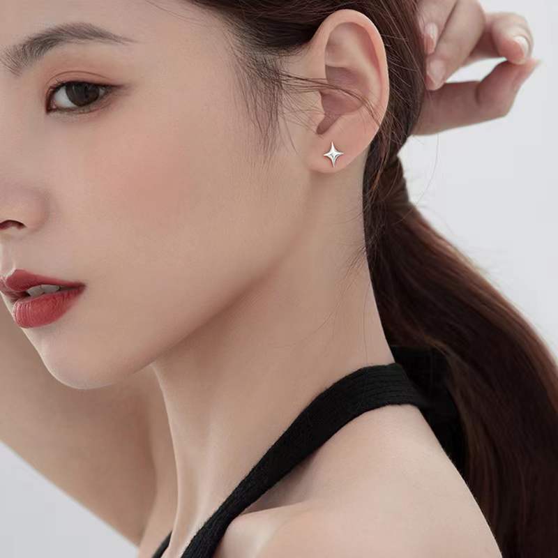 Kawaii Star Stud Earrings