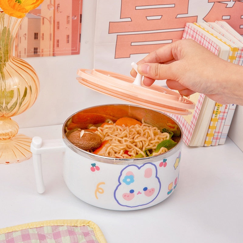 Ramen Noodles in Kawaii White Ramen Bowl and Lid