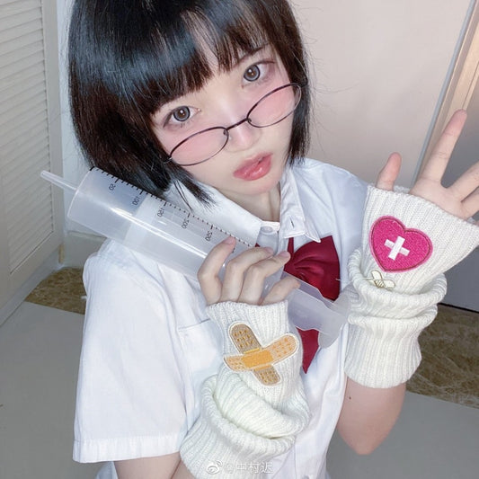 Model Wearking Kawaii Leg Warmers on Her Arms