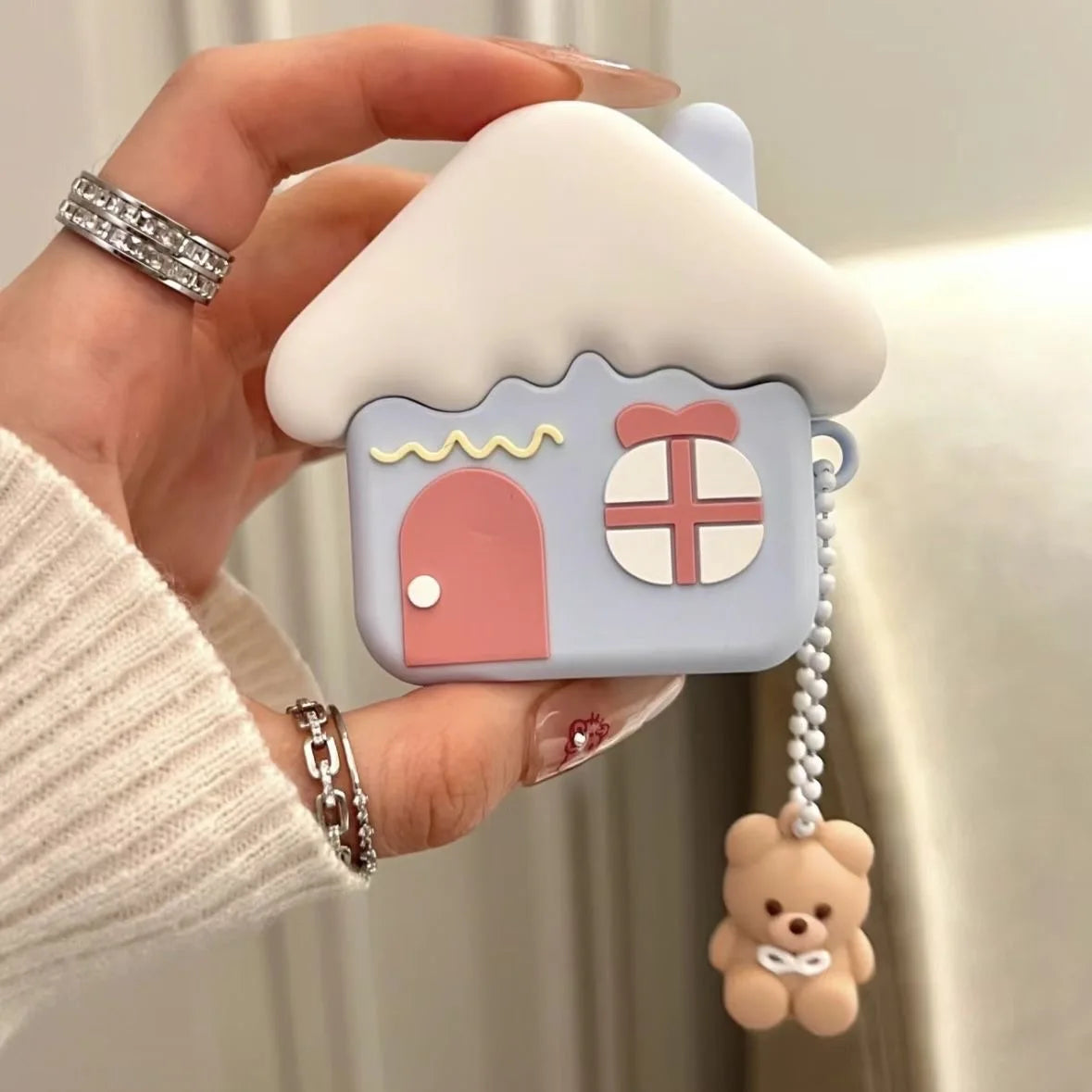 Cute Bear Snow House Airpods Case