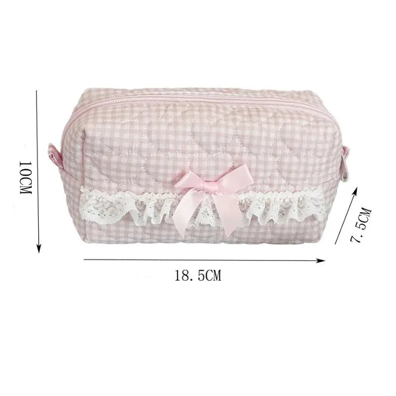 Pink checkered pencil case with lace details and a bow, shown with dimensions on a white background.