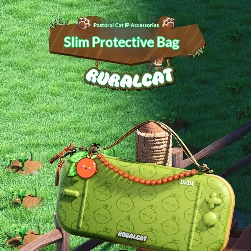 Green slim protective bag with apple pattern on a grassy background, featuring the brand 'RURALCAT'.