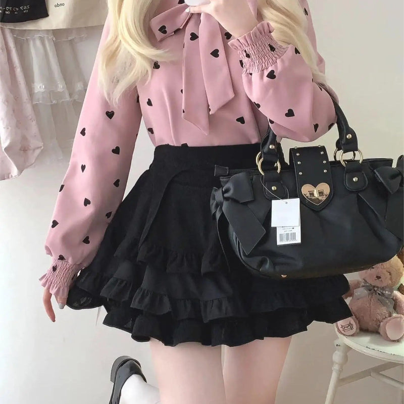 Kawaii Sweet Heart Lock Bag in Back held by a woman