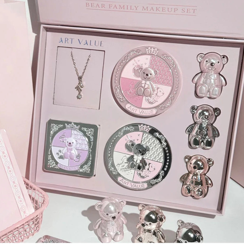 Kawaii bear family makeup compacts with jewelry and bear accessories