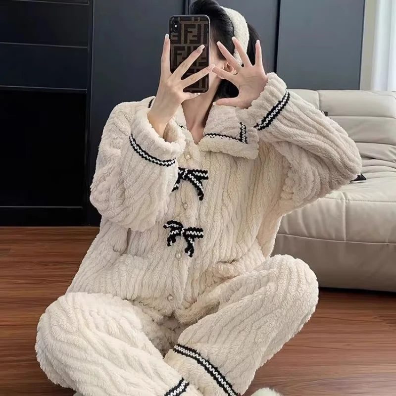 Kawaii White & Black Pajamas with woman taking selfie sitting on the ground 