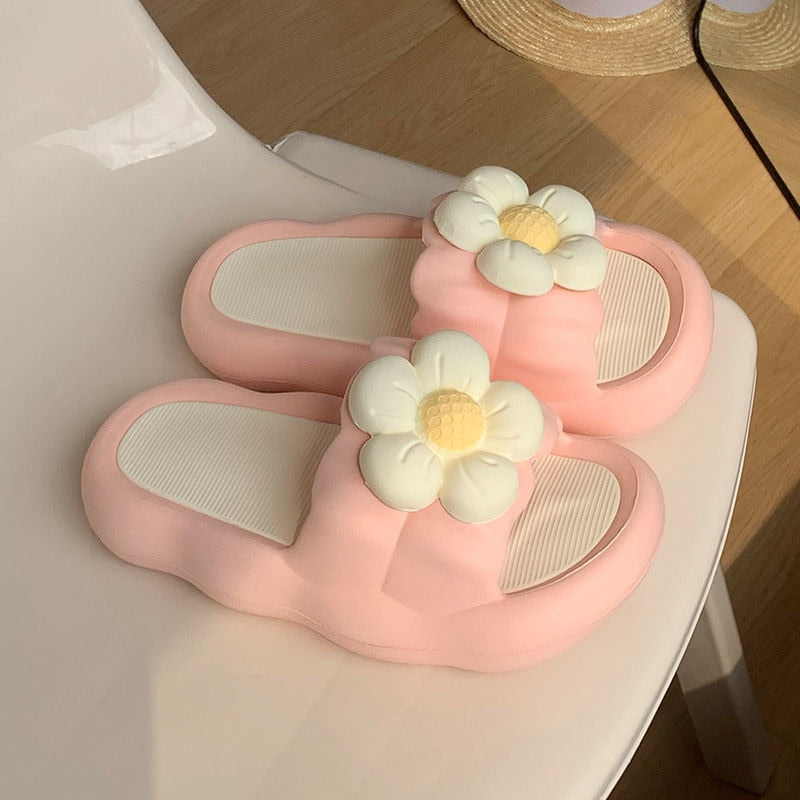 Kawaii Pink and White Comfy Flower Slippers