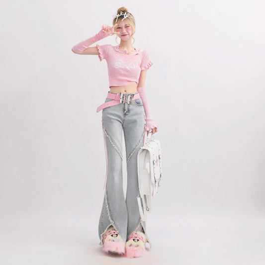 Person wearing a pink top and cute jeans