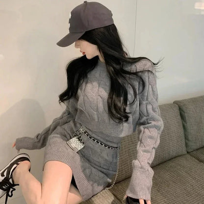 Twist Knit Sweater Outfit in Grey