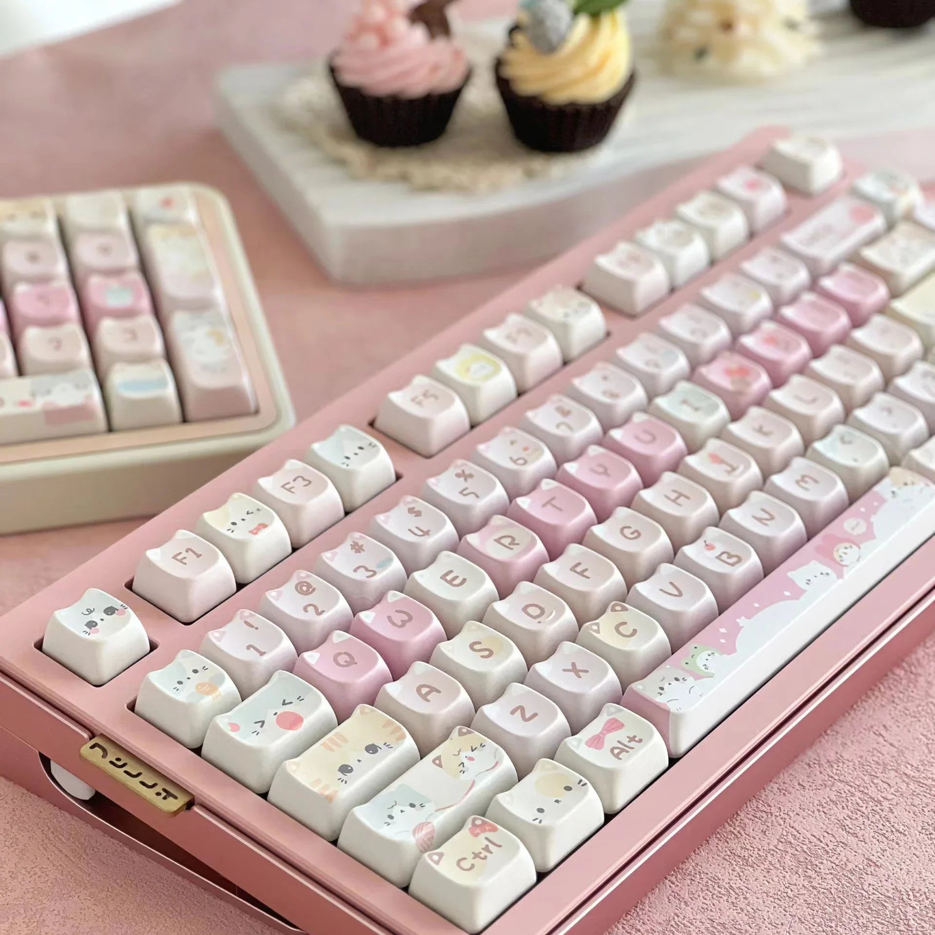 Kawaii Cat Keyboard Keycaps Set – Kore Kawaii