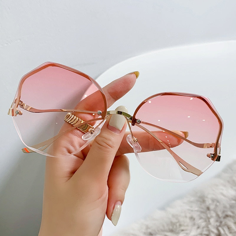 Kawaii Pink Gradient Sun Glasses