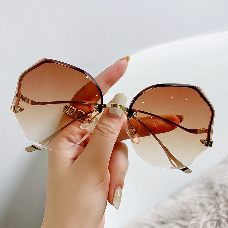 Kawaii Brown Gradient Sun Glasses