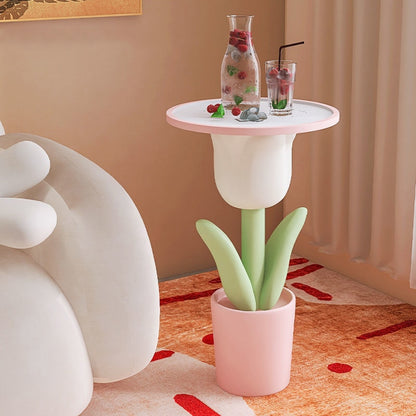 Kawaii Tulip Shaped Side Table in Pink