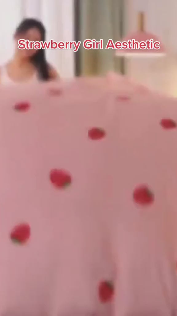 Kawaii Strawberry Bed Sheets Video