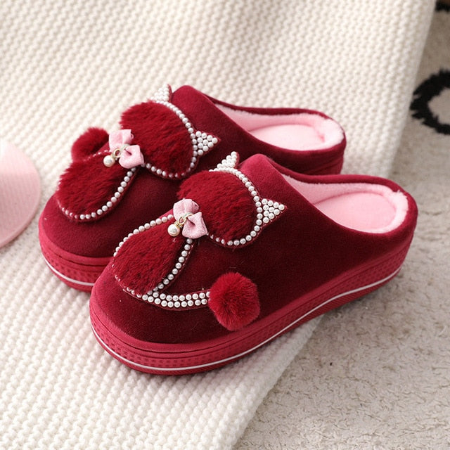 Kawaii Red Cat Pearls Slippers