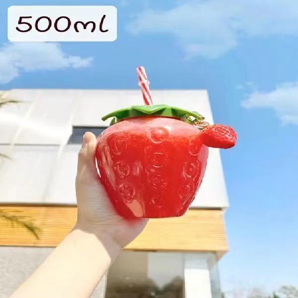 Kawaii 500ml Strawberry Cup